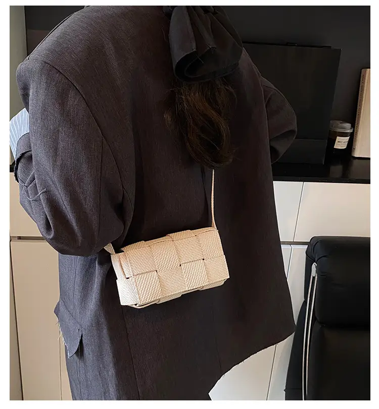 Light Blue Woven Square Shoulder Bag for Women 2025 — feature 2