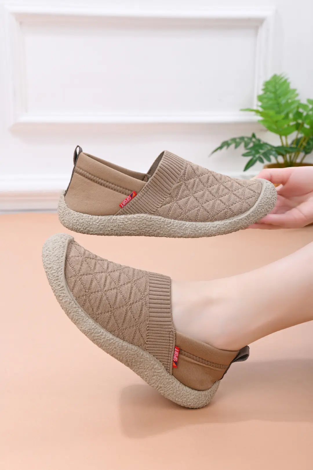 Foreign Trade 2025 New Arrival Cloth Shoes Women's Spring and Autumn Casual Shoes All-match Fly-knit Shoes Slip-on Non-slip Breathable Mother Shoes — feature 25