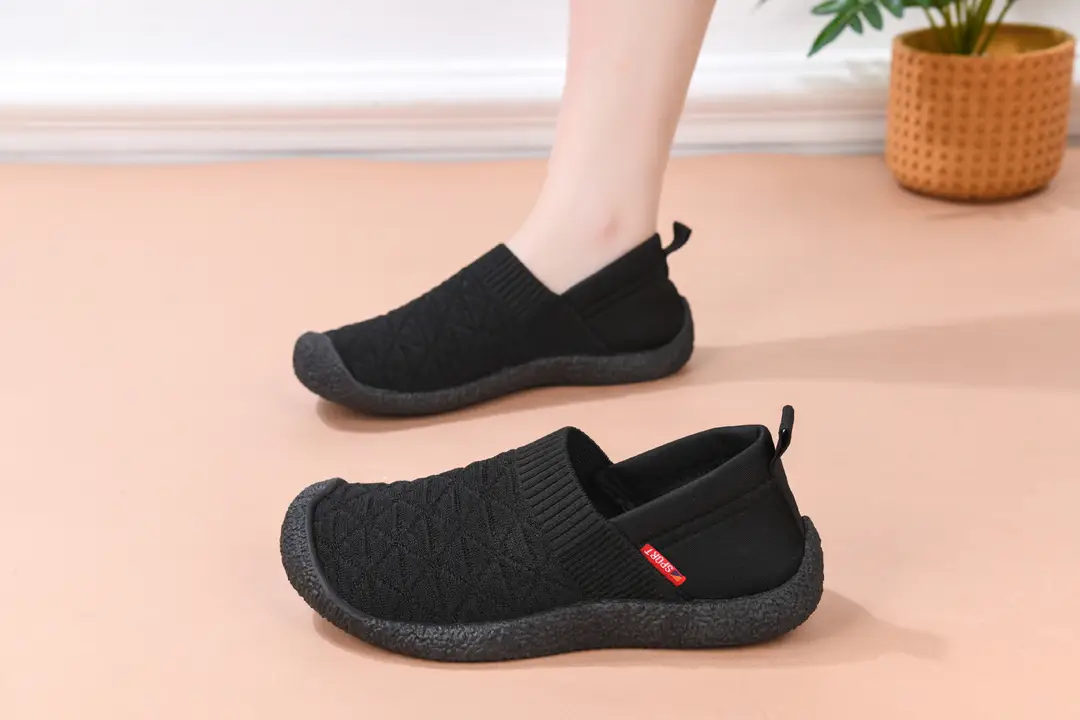 Foreign Trade 2025 New Arrival Cloth Shoes Women's Spring and Autumn Casual Shoes All-match Fly-knit Shoes Slip-on Non-slip Breathable Mother Shoes — feature 30