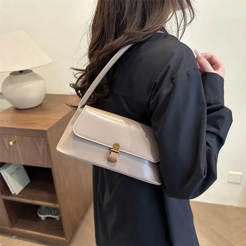Women's White Leather Crossbody Bag with Gold Clasp — feature 14