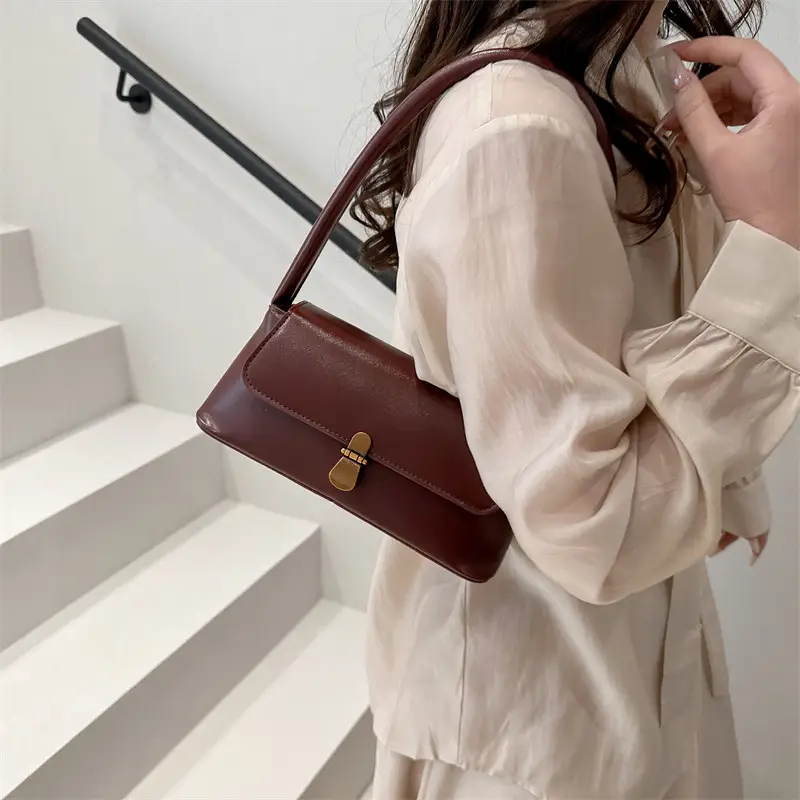 Women's White Leather Crossbody Bag with Gold Clasp — feature 19