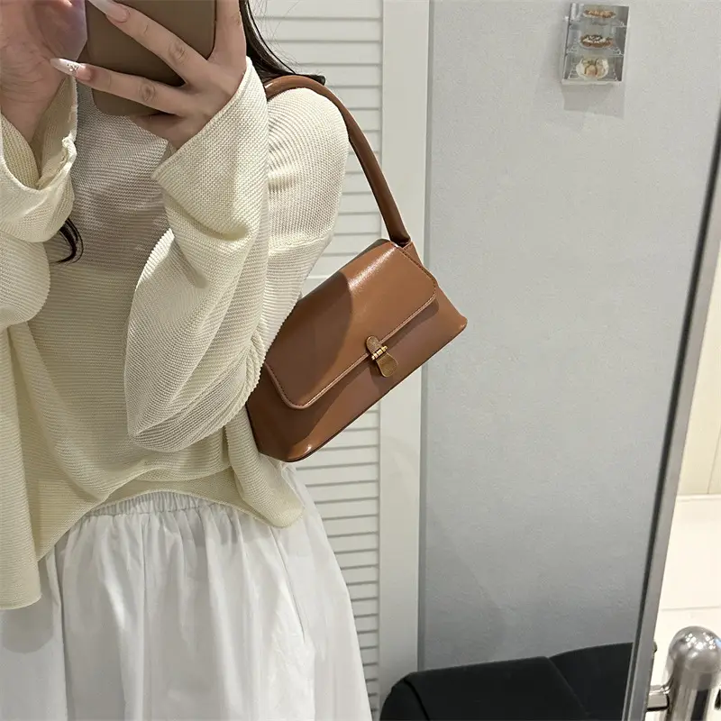 Women's White Leather Crossbody Bag with Gold Clasp — feature 27