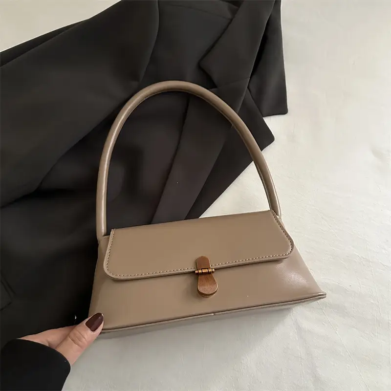Women's White Leather Crossbody Bag with Gold Clasp — feature 30