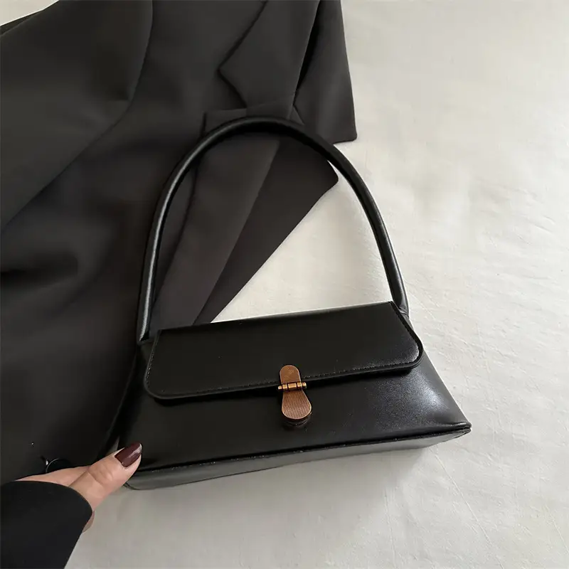 Women's White Leather Crossbody Bag with Gold Clasp — feature 31