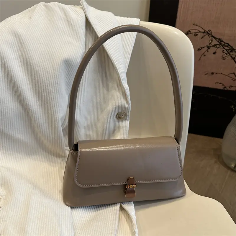 Women's White Leather Crossbody Bag with Gold Clasp — feature 34
