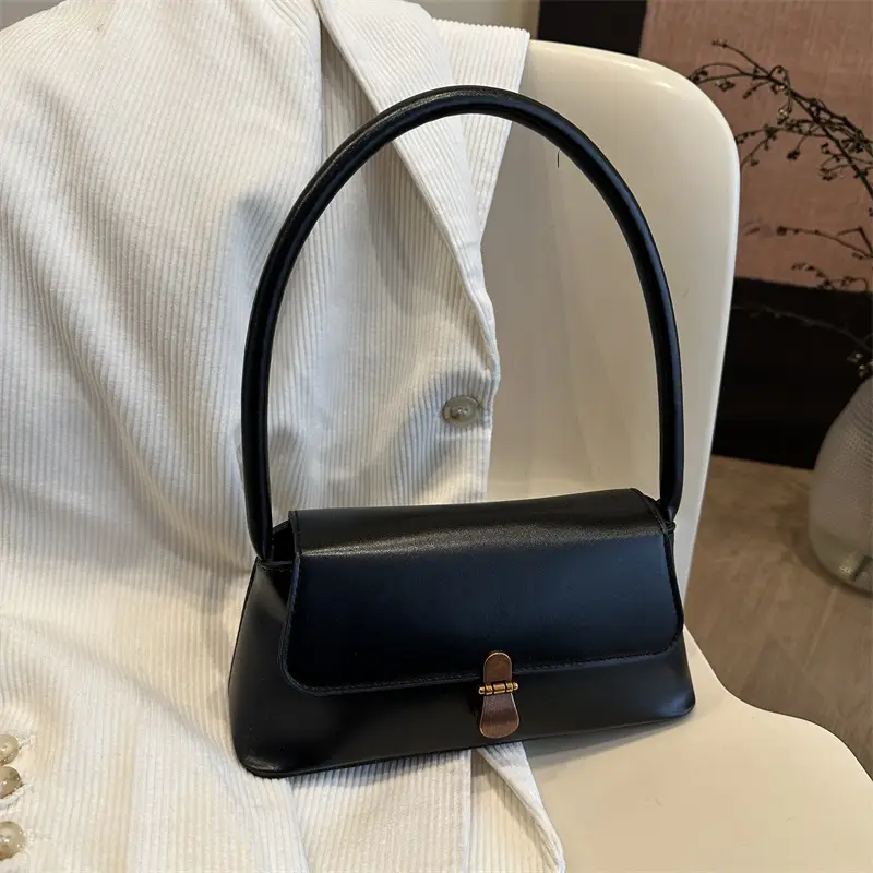 Women's White Leather Crossbody Bag with Gold Clasp — feature 36