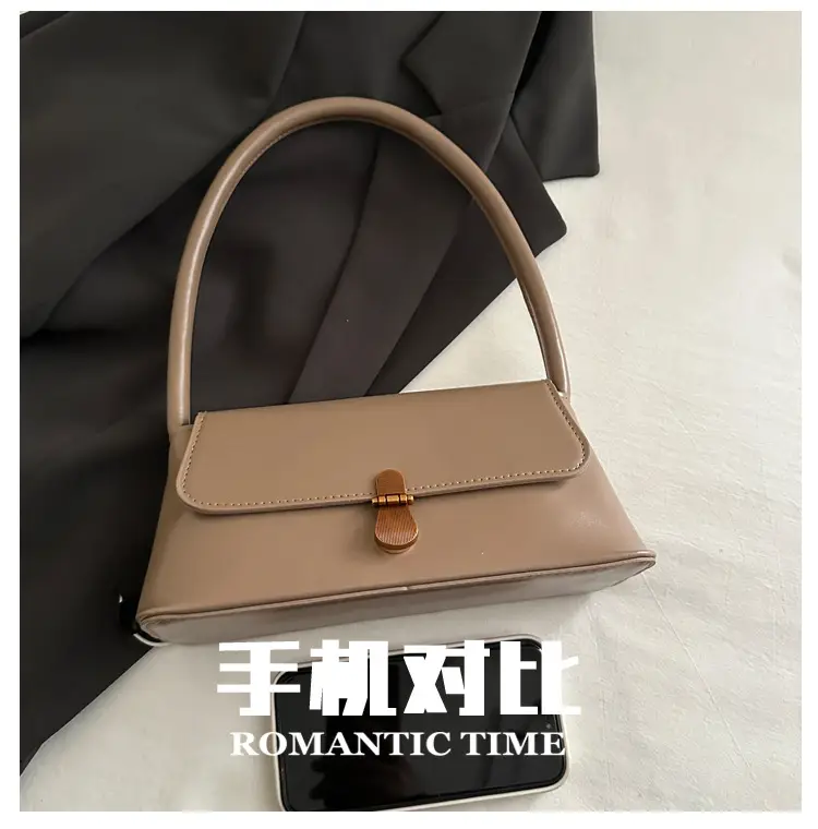 Women's White Leather Crossbody Bag with Gold Clasp — feature 5