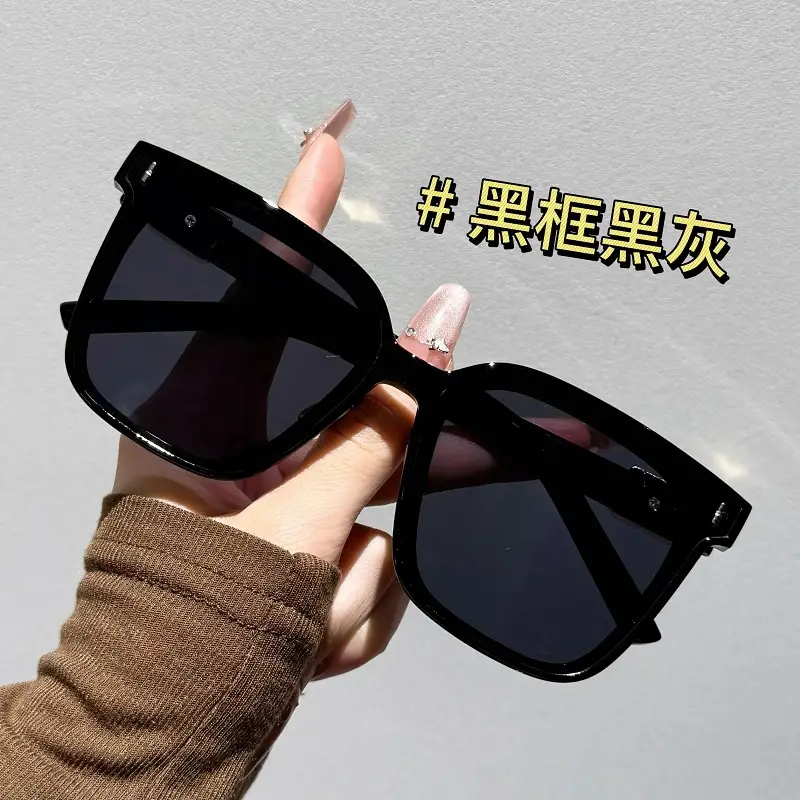 Men Black Silicone Sunglasses with Gold Logo - Image 6