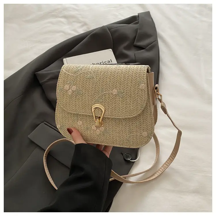 Sweet Lace Flower Woven Saddle Bag for Women — feature 19