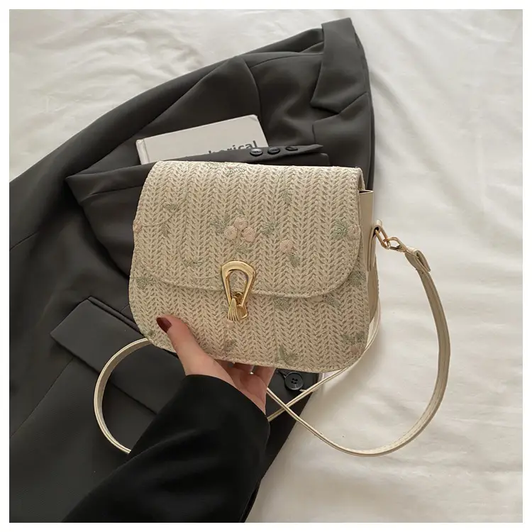 Sweet Lace Flower Woven Saddle Bag for Women — feature 20