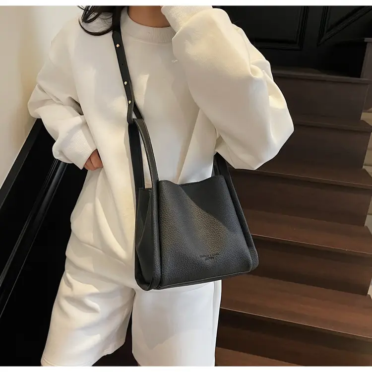 Women's Cream Textured Shoulder Bag 2025 Casual Fashion — feature 33