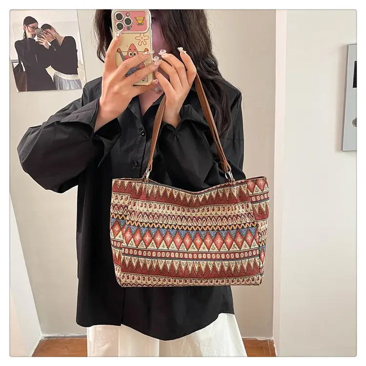 Ethnic Patterned Women's Shoulder Bag 2025 — feature 26