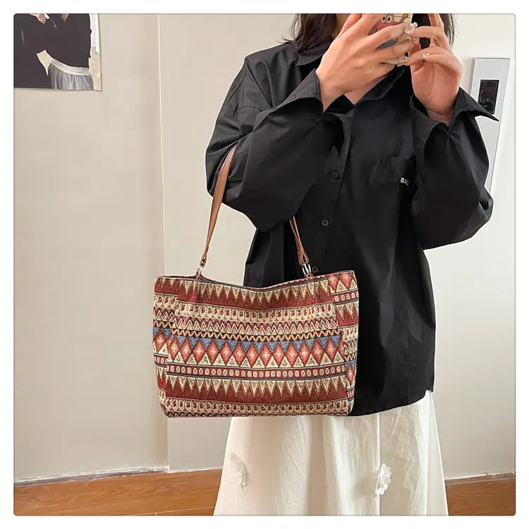 Ethnic Patterned Women's Shoulder Bag 2025 — feature 27