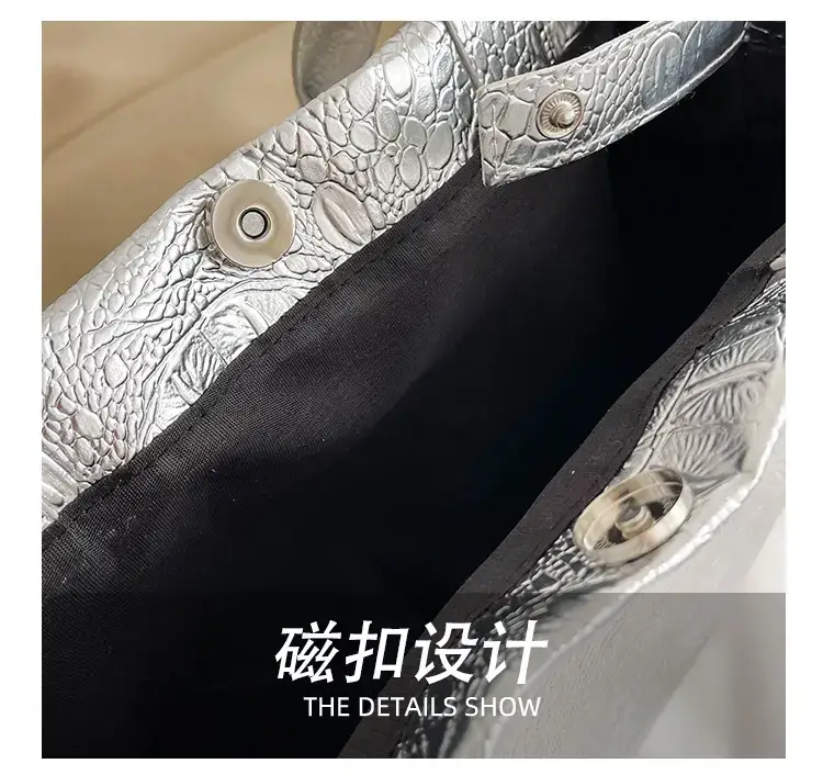 Gold Crocodile Texture Women's Tote Bag 2025 — feature 6