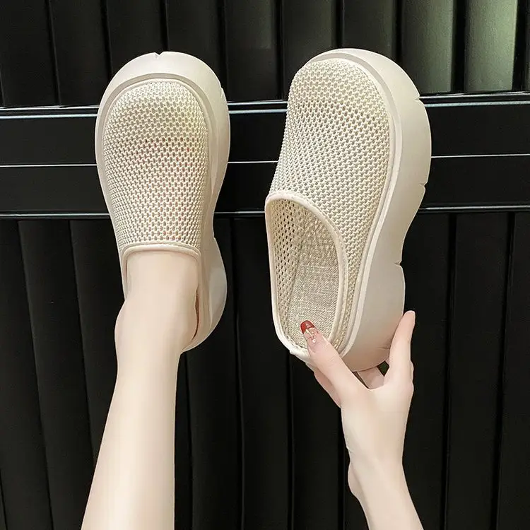 Women's White Mesh Hole Slippers Summer — feature 2