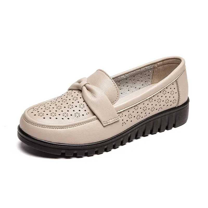New Mom Sandals Women's Summer Shoes Genuine Leather Middle-aged Shoes Middle-aged Shoes Hole Breathable Soft-soled plus size - Image 6