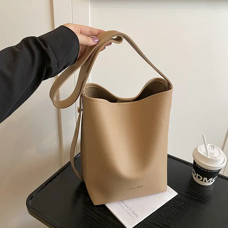 Women's Large Capacity Beige Bucket Bag 2025 - Image 6