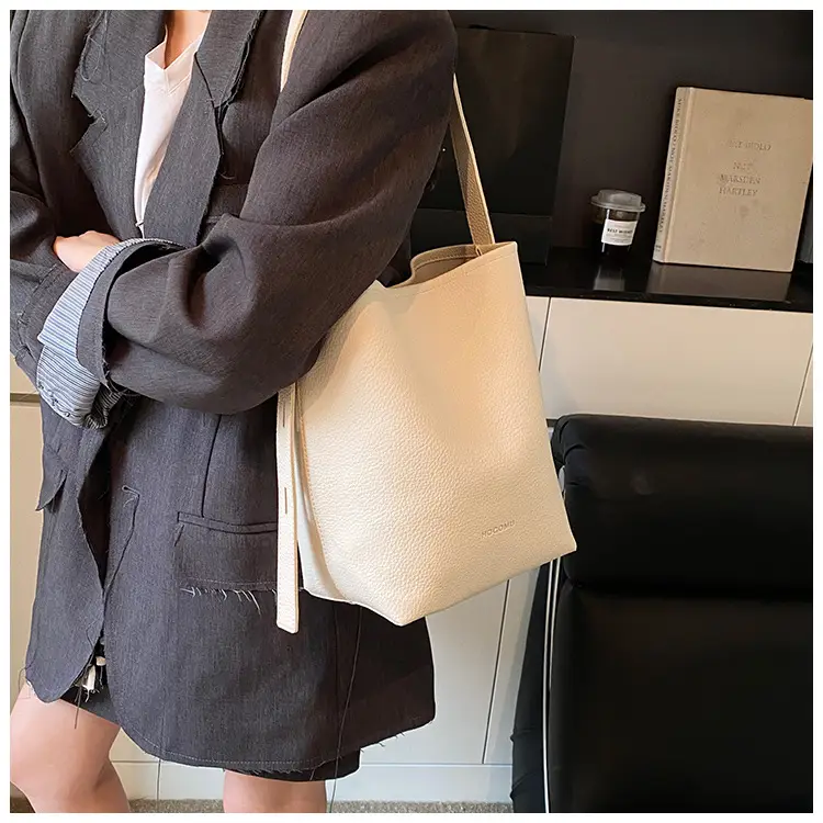 Women's Large Capacity Beige Bucket Bag 2025 — feature 23
