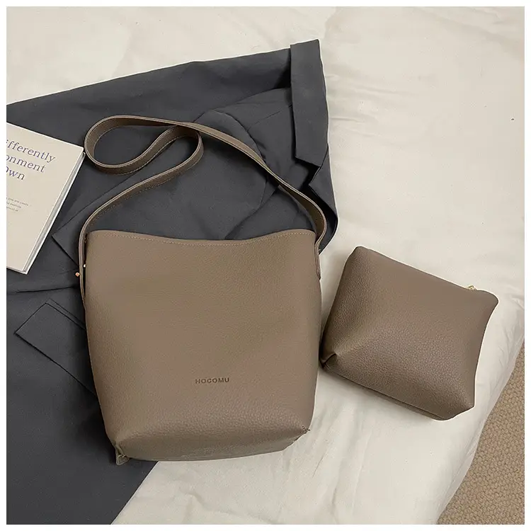 Women's Large Capacity Beige Bucket Bag 2025 — feature 50