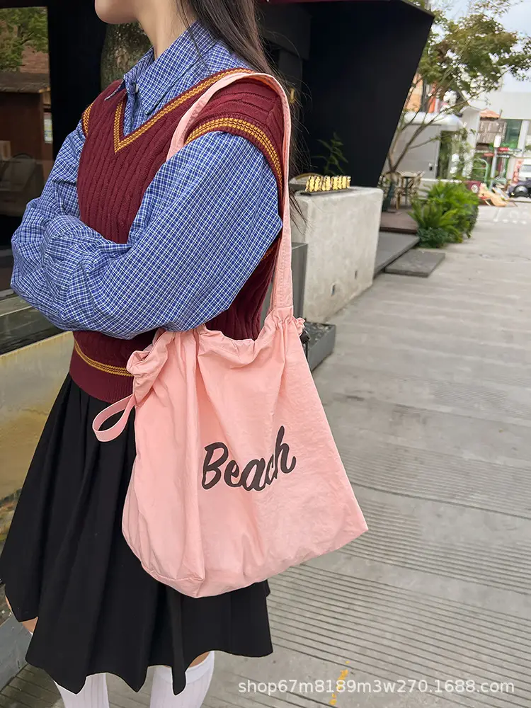 Black Printed Shoulder Bag for Women with "Beach" Design — feature 40