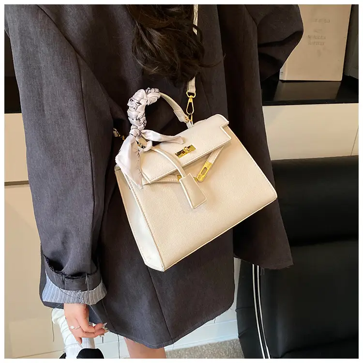 Small Square Handbag Women's 2025 New — feature 13