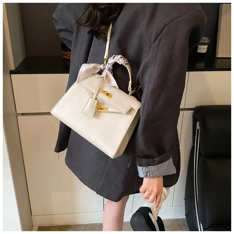 Small Square Handbag Women's 2025 New — feature 15