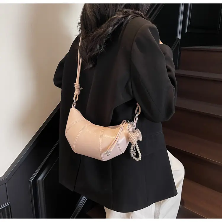 Pink Pearl Crossbody Bag for Women Spring Summer 2025 — feature 12