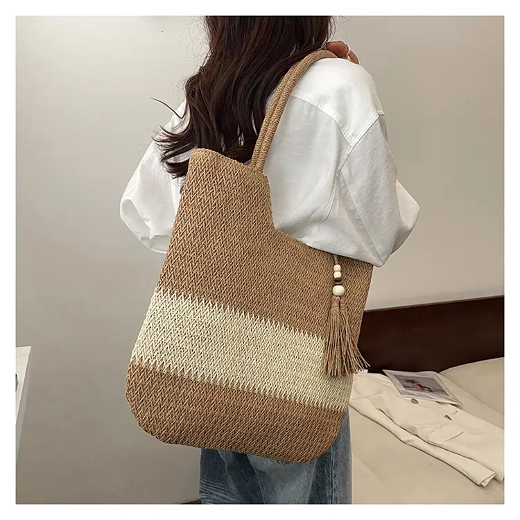 Women's Woven Straw Shoulder Bag Casual Large Capacity — feature 11