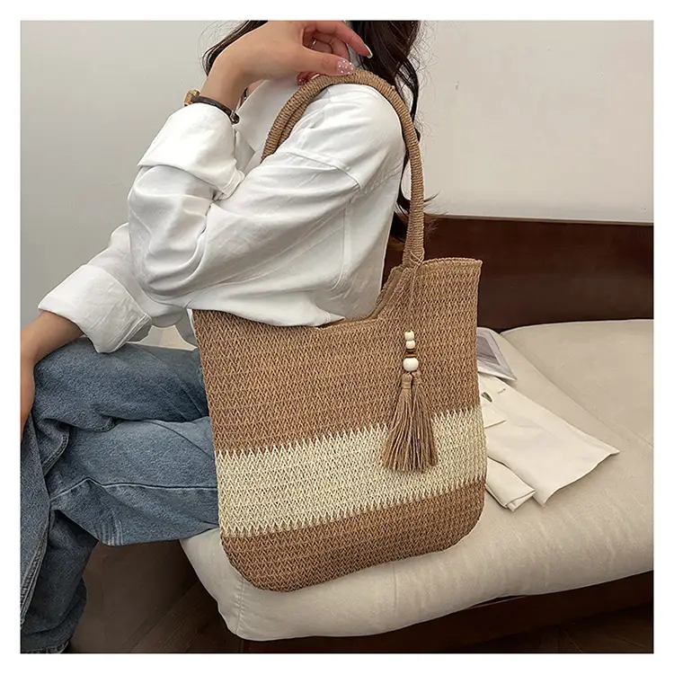 Women's Woven Straw Shoulder Bag Casual Large Capacity — feature 12