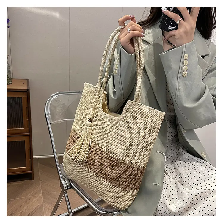 Women's Woven Straw Shoulder Bag Casual Large Capacity — feature 19