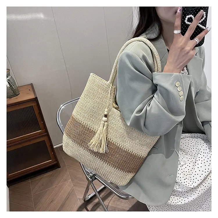 Women's Woven Straw Shoulder Bag Casual Large Capacity — feature 20