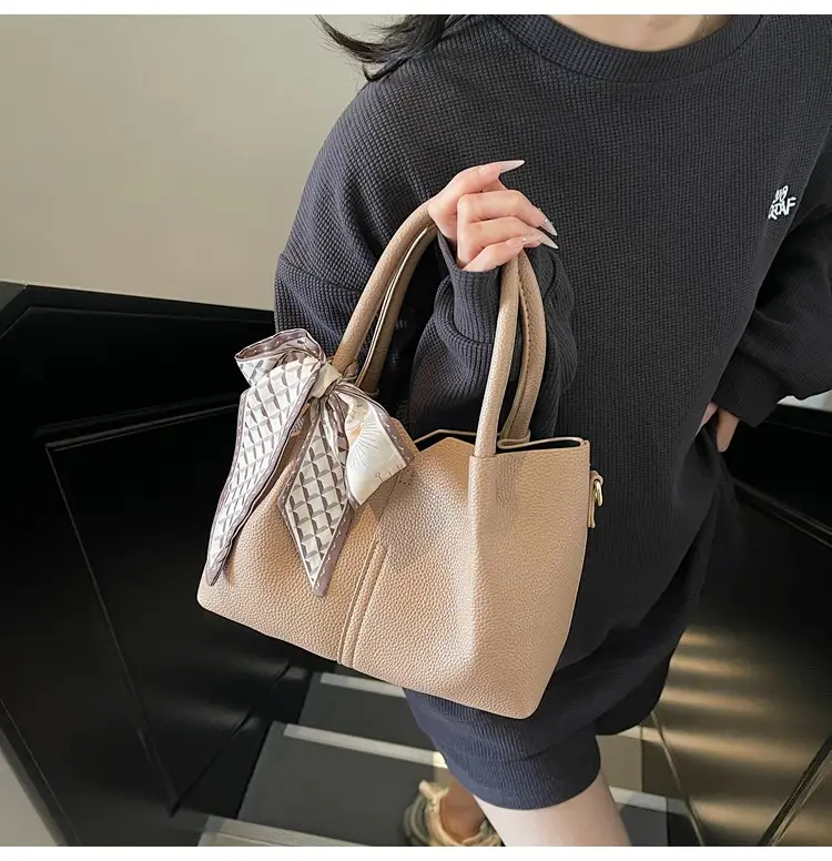 Beige Bow Shoulder Bag for Women 2025 — feature 10