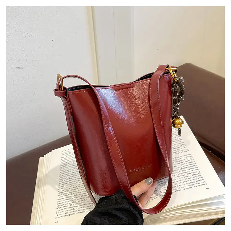 2025 Red Leather Bucket Bag for Women — feature 20