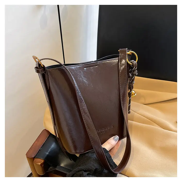 2025 Red Leather Bucket Bag for Women — feature 21
