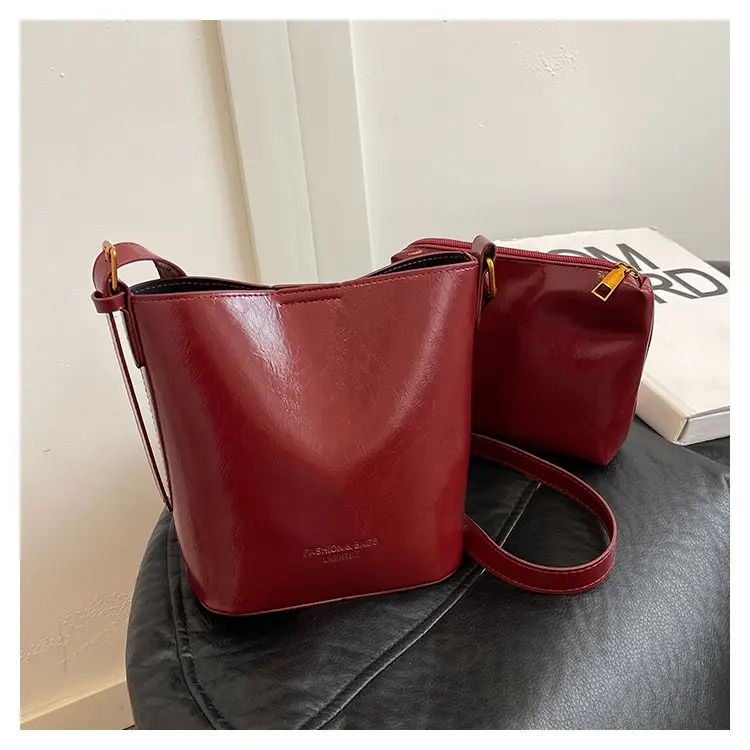 2025 Red Leather Bucket Bag for Women — feature 22