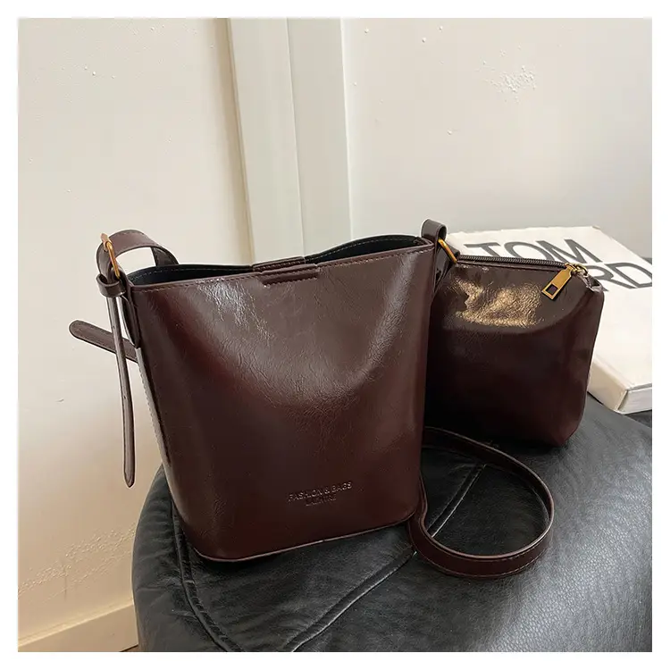 2025 Red Leather Bucket Bag for Women — feature 24