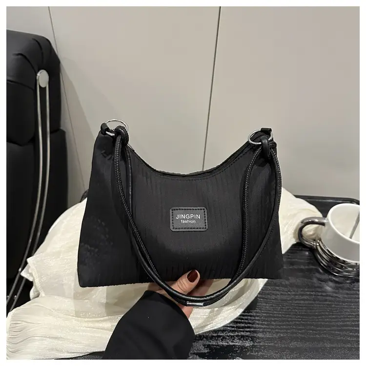 Pink Pleated Shoulder Bag Women Large Capacity 2025 — feature 23