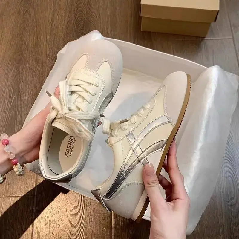 Women's White Leather Training Shoes 2025 Spring Summer — feature 3