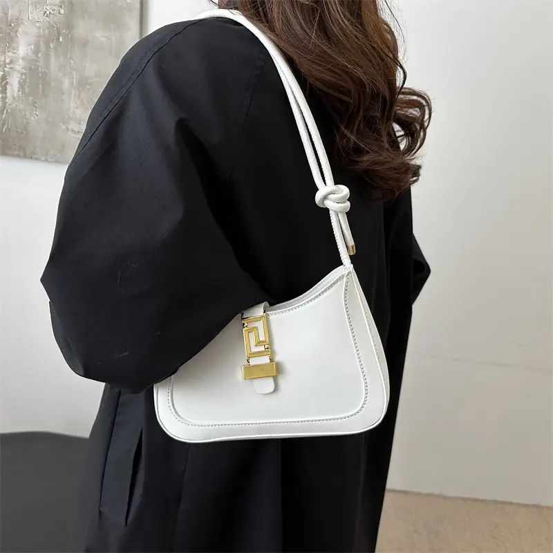 Black Vintage Women's Shoulder Bag with Gold Clasp - Image 6
