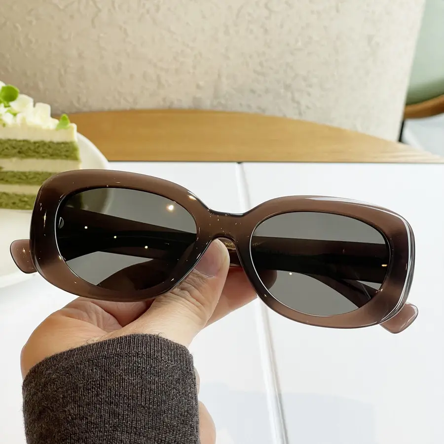 Oval Sunglasses Women Black Polarized Eye Protection