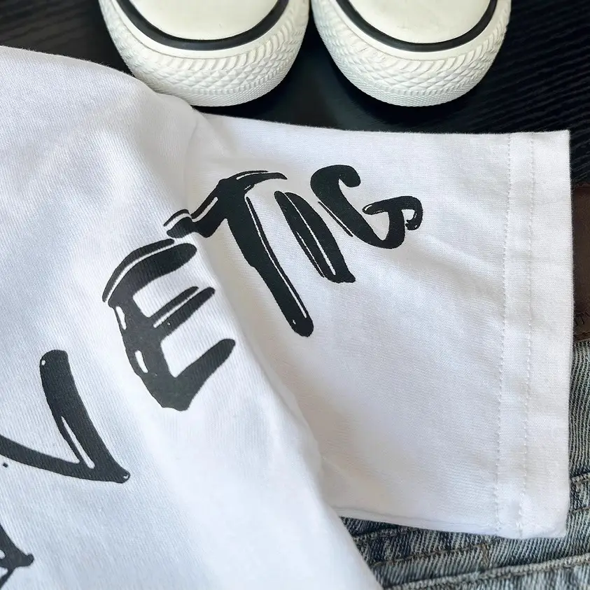 2025 Boys White Magnetic Print T-Shirt Short Sleeve - Image 4