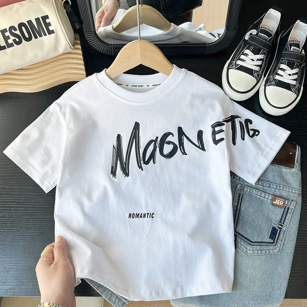 2025 Boys White Magnetic Print T-Shirt Short Sleeve — feature 3