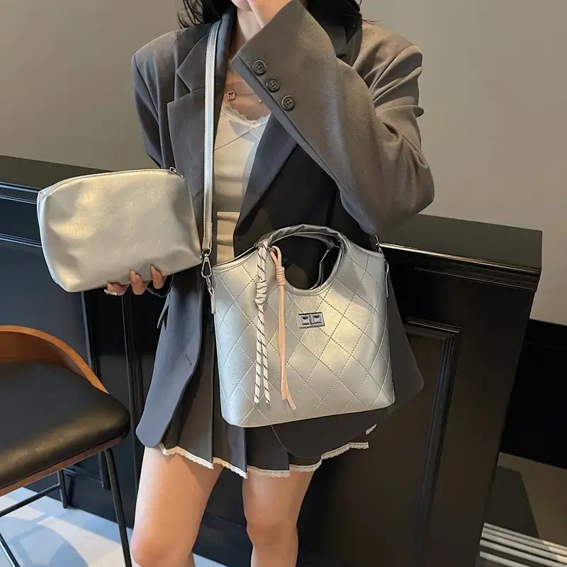 Pink Quilted Handheld Bucket Bag for Women 2025 - Image 12