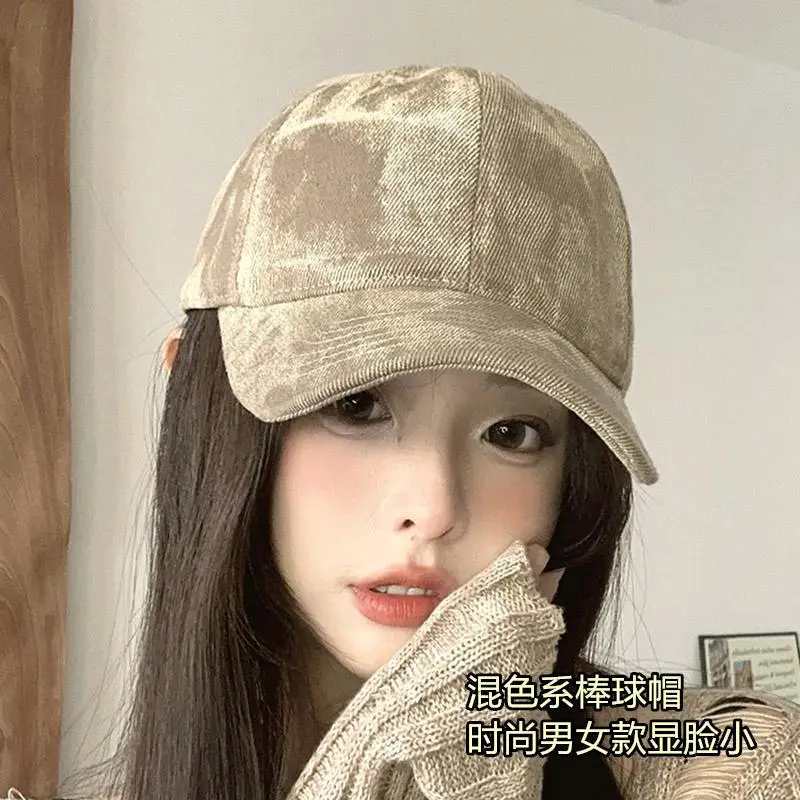 High-Quality Mixed Color Graffiti Cap for Women