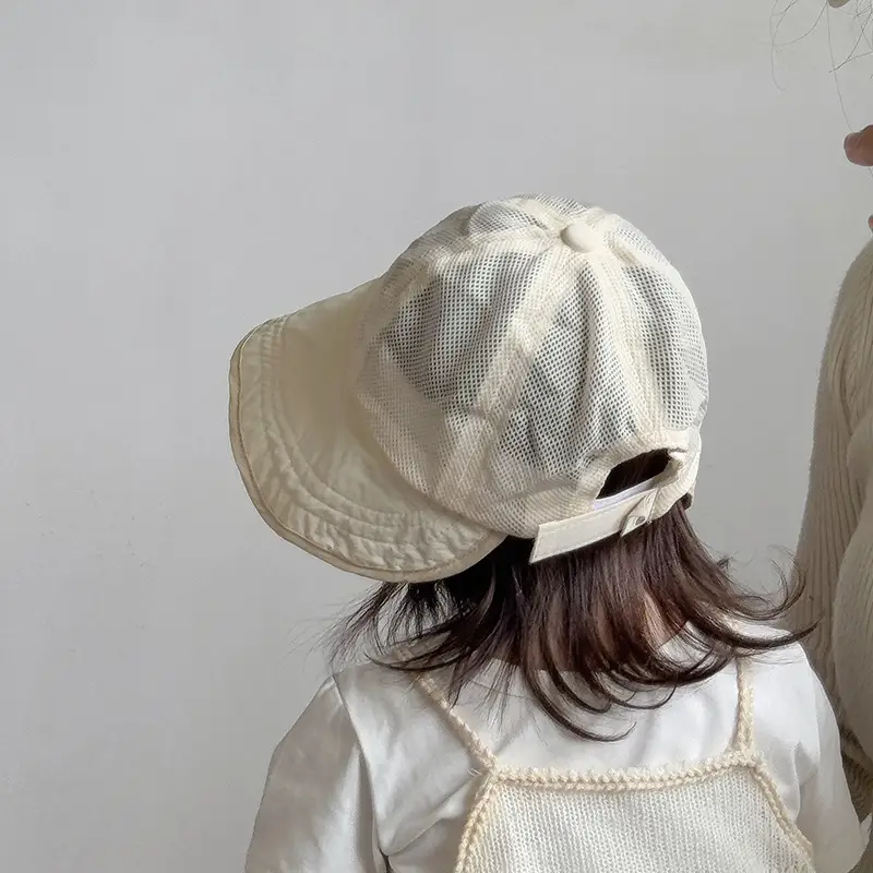 Baby's Mesh Sun Hat with Flower Embroidery — feature 7