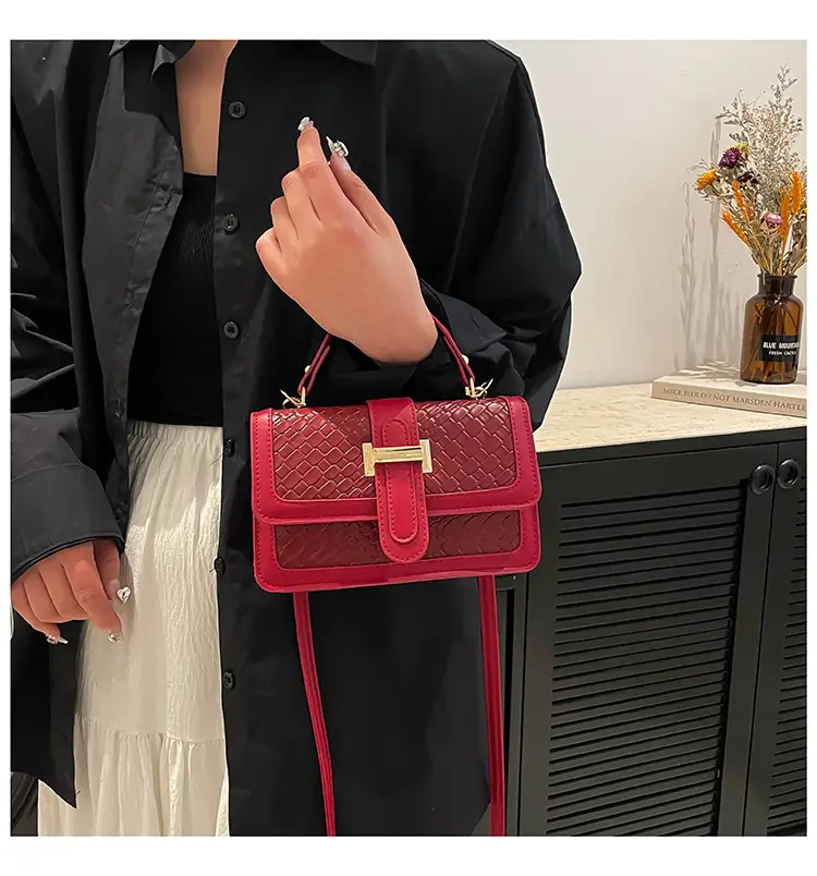 Red Textured Straw Woven Handbag for Women — feature 24