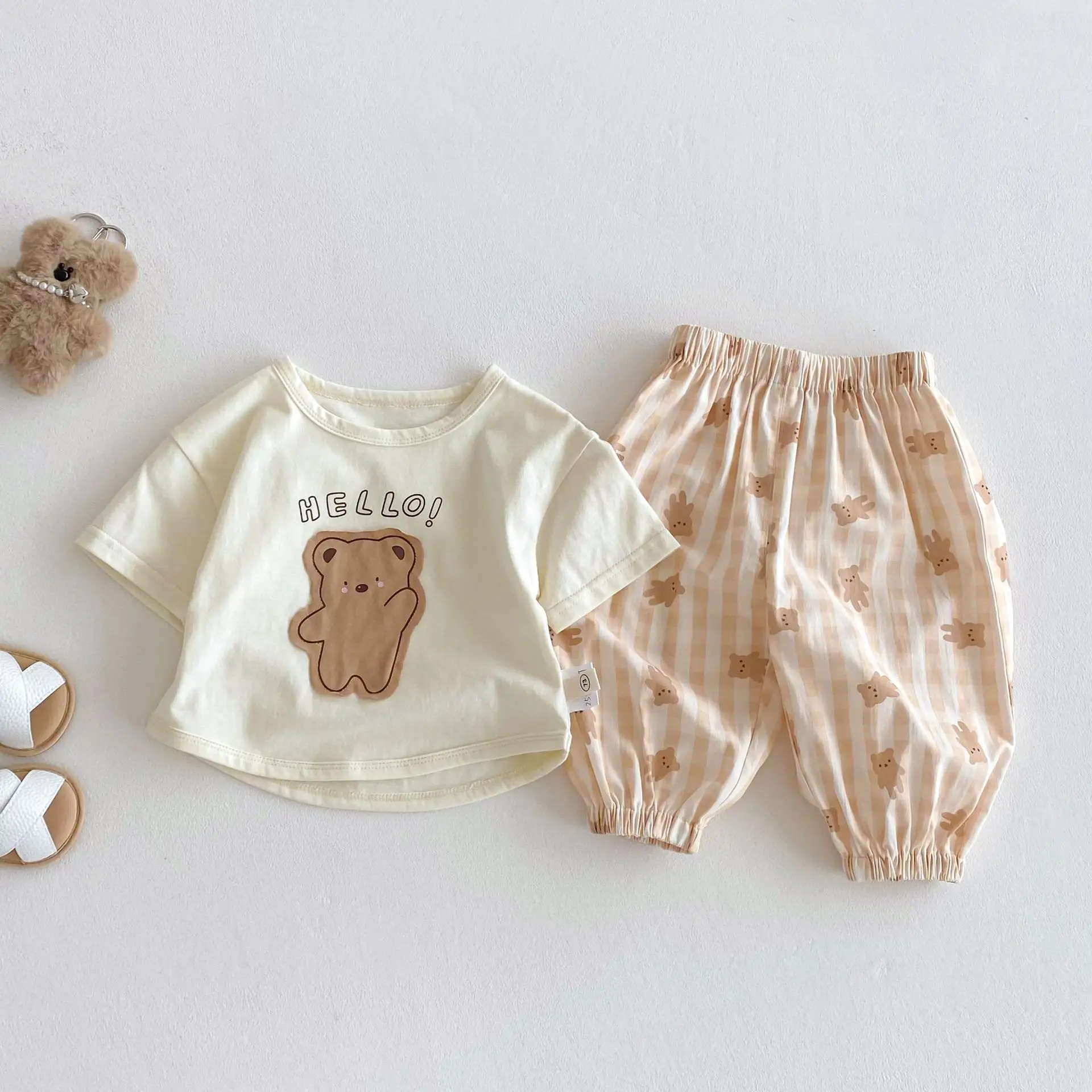 2-Piece Korean Style Bear T-Shirt Set for Boys Girls 2026 - Image 2