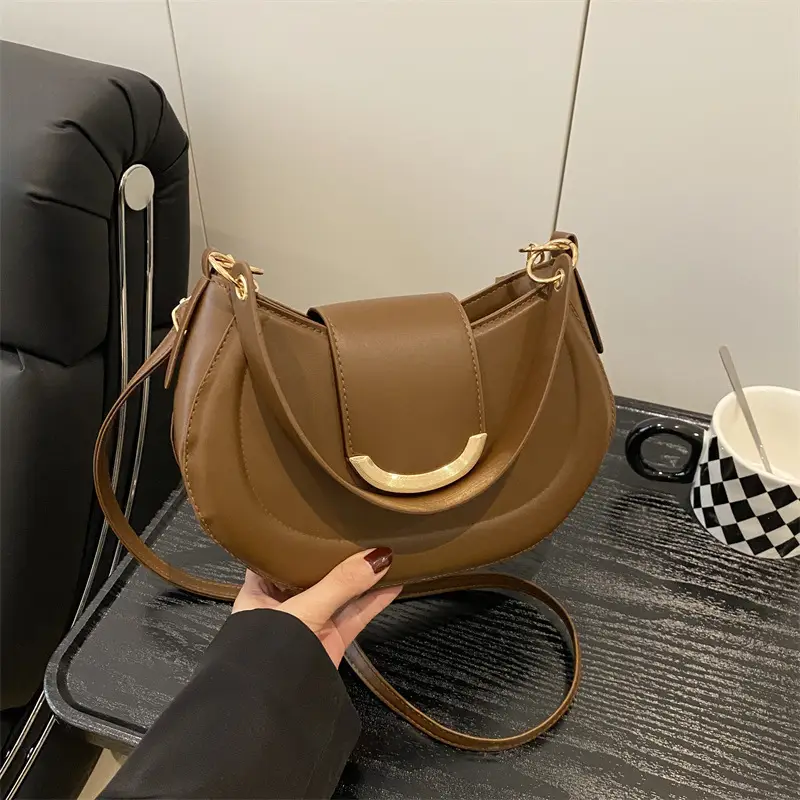 White Retro Crossbody Bag with Gold Trim - Image 7