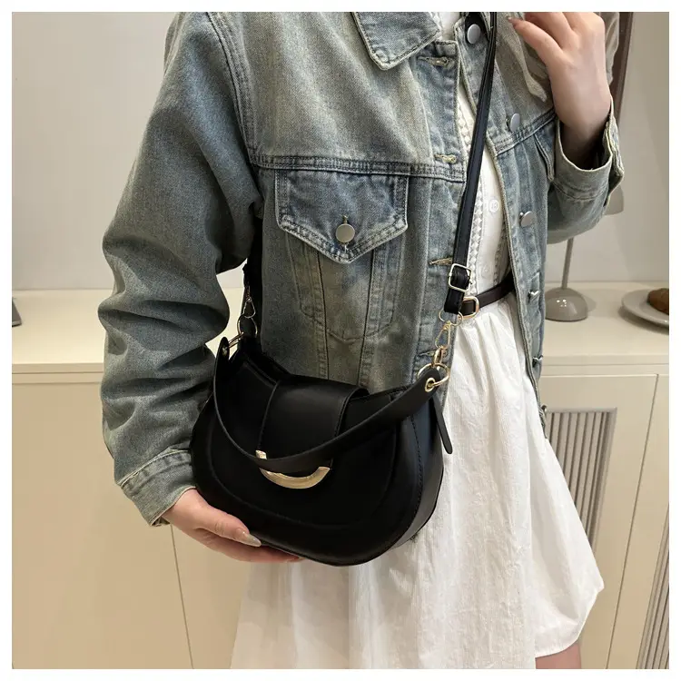 White Retro Crossbody Bag with Gold Trim — feature 10