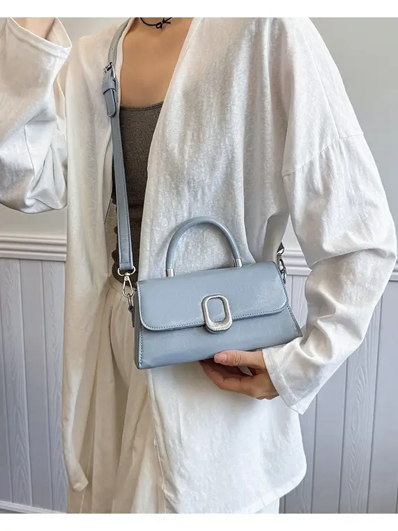 Women's Beige Square Crossbody Bag with Metal Clasp - Image 7